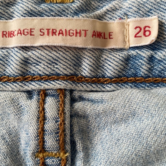 Levi’s Ribcage Straight Ankle Jeans size 26 perfect like new condition - Picture 6 of 13